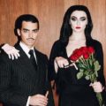 Joe Jonas Sophie Turner Halloween Costume Addams Family Costume Ideas